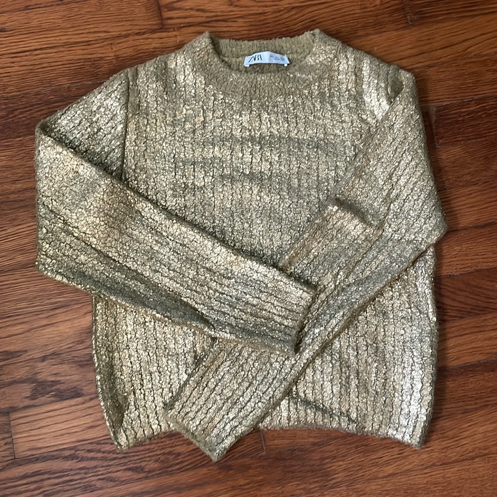 Zara Small gold sweater